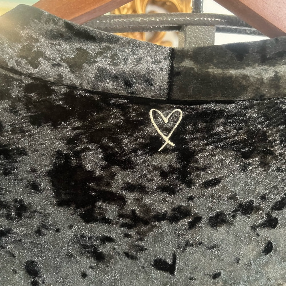 Victoria’s Secret Black Velvet Boxy Open Front Kimono Cardigan Sz Medium/Large - Picture 10 of 15